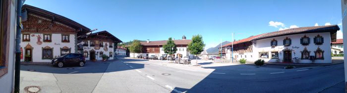 15_Dorfplatz in Wallgau